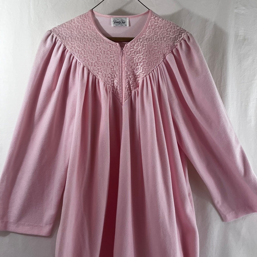 Vintage vanity fair night gown grannycore cottage core pink women medium
